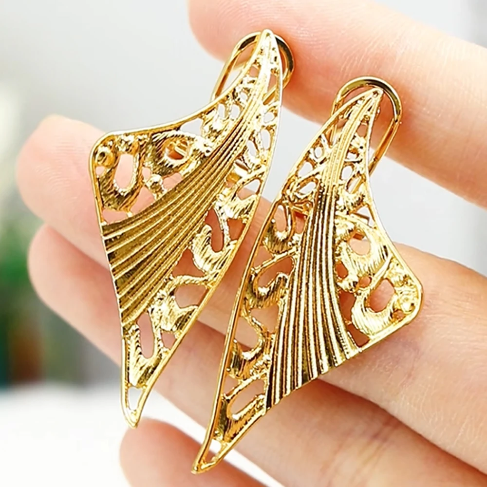 YTJX 2026 Neue Vintage Chunky C-Form Ohrringe für Frauen Hochwertige 18K Goldfarbene Gedrehte Ohrringe Modischer Alltagsschmuck Geschenk – Detail 5
