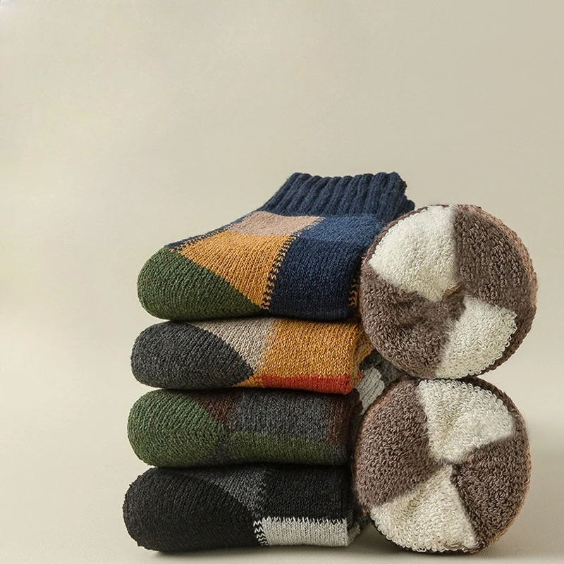 5 pairs Men's autumn winter mid tube thick socks men's retro simple comfortable warm casual versatile mid tube socks