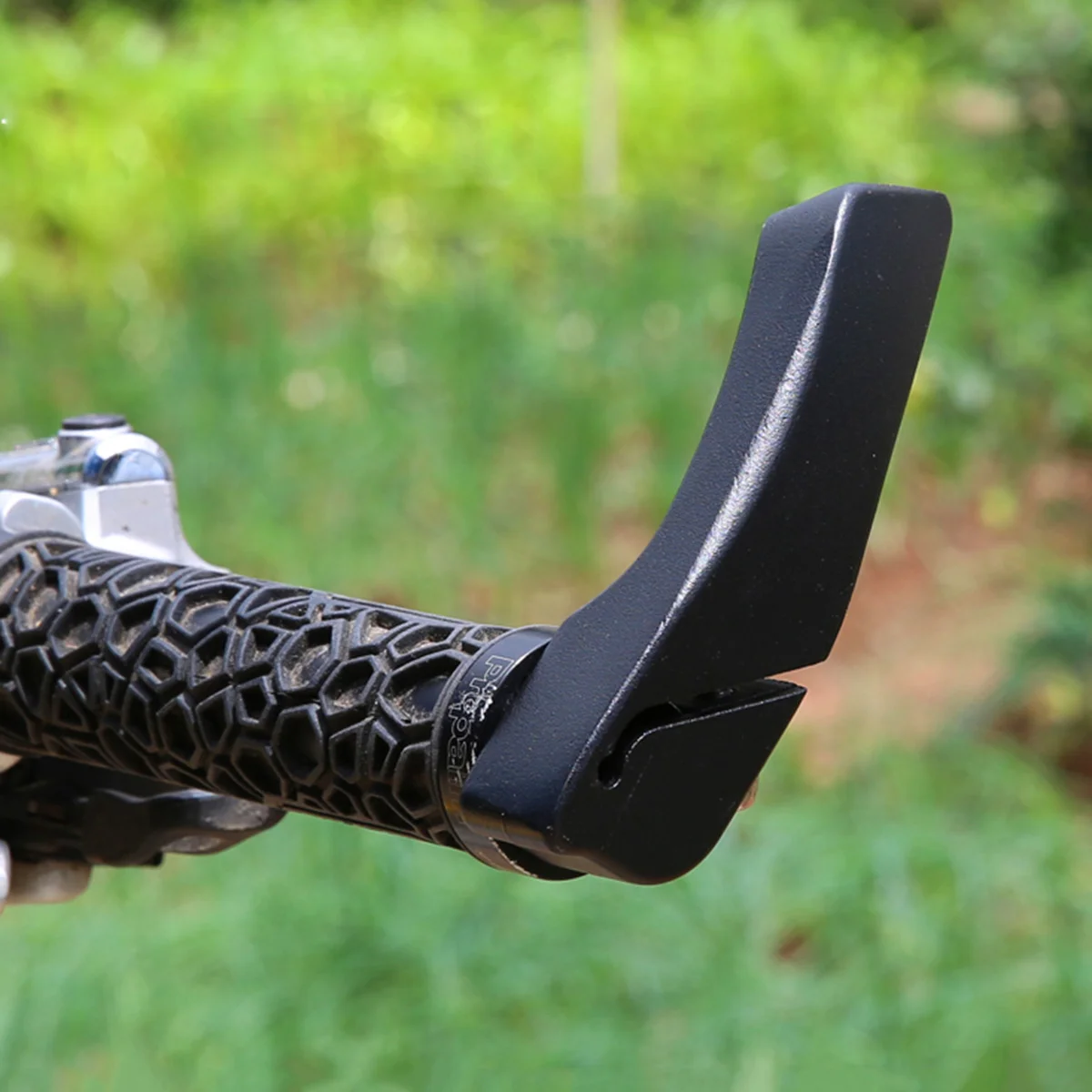 1Pair Aluminum Alloy Handlebar Deputy Auxiliary Handlebar Ergonomic Durable Lightweight Anti Slip for Mountain Folded