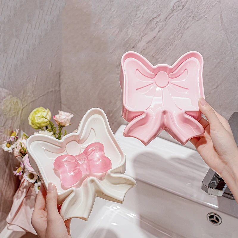 

NEW 2PC Bathroom Accessories Supplies Water Guide Dish Storage Plate Plastic Bow Tie Shape Shower Soap Holder Drain Soap Dish