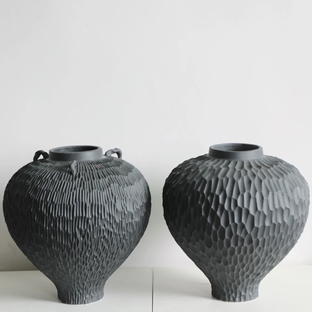 

Jingdezhen high-end sense wabi-sabi wind withered branches retro coarse ceramic vases old-fashioned large round jars Japanese ho