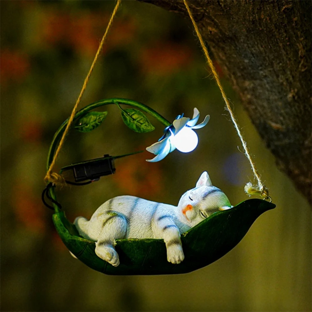 New Swinging Resin Cat Craft Garden Solar Animal Squirrel Statue Ornament Light Tree Hanging Garden Resin Decoration