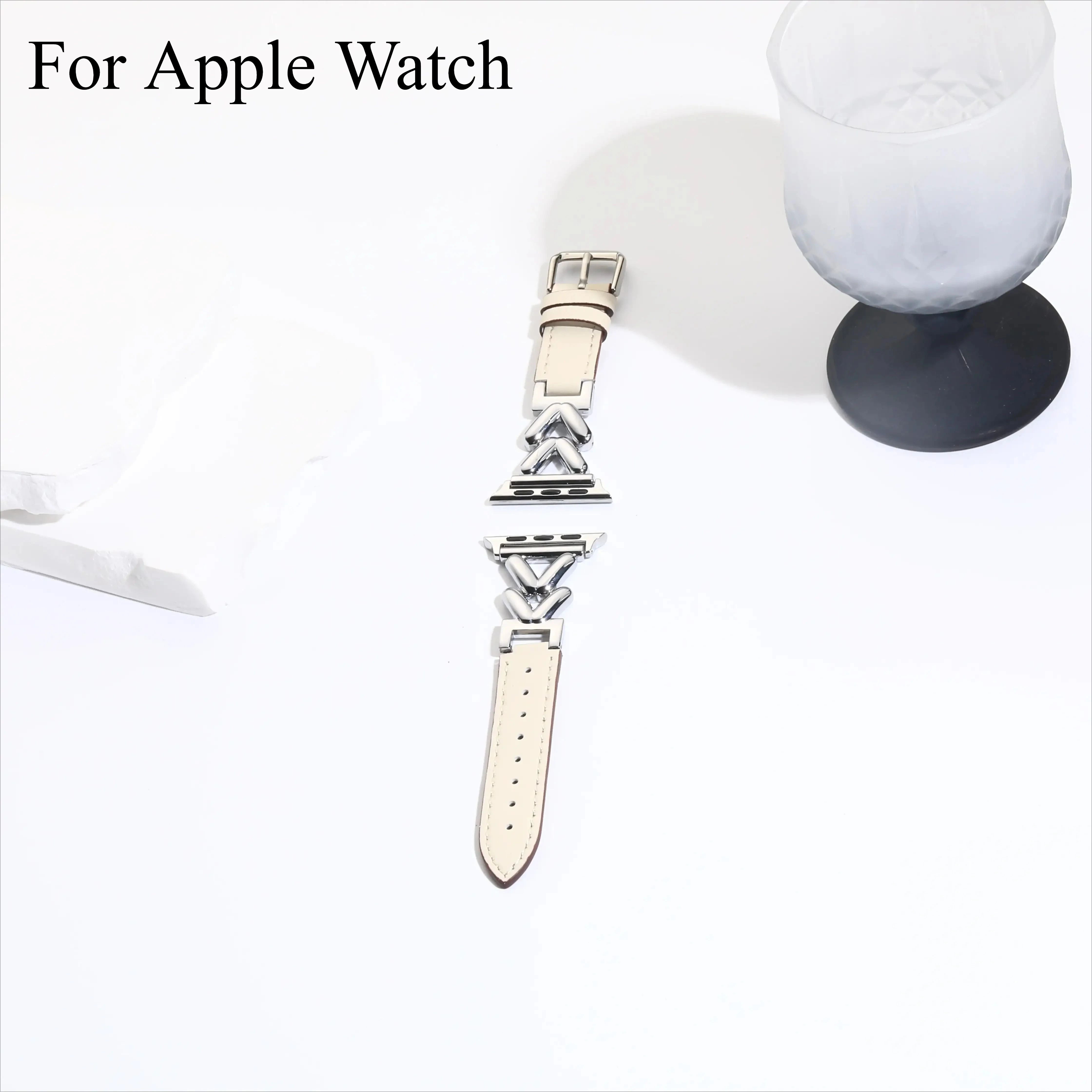 Ear Metallic Watch Strap for Apple Watch Band 44mm 49mm 40mm 45 42 46 Leather Watchband for iWatch Series 1 2 3 4 5 6 7 8 Ultra