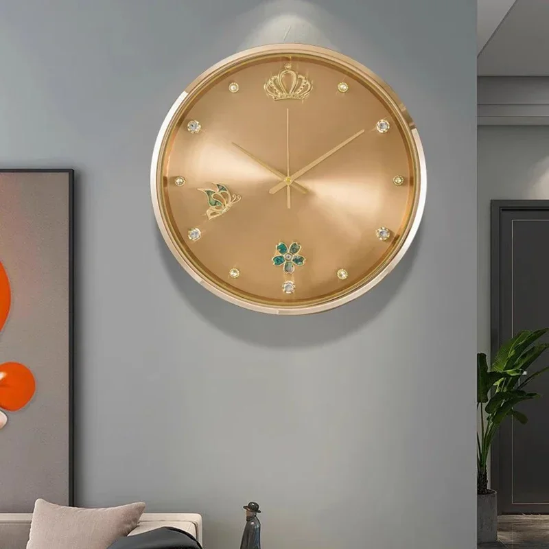 Luxury Round Wall Watch Living Room Fashion  Silent Clock Wall Metal Art  Home Decor