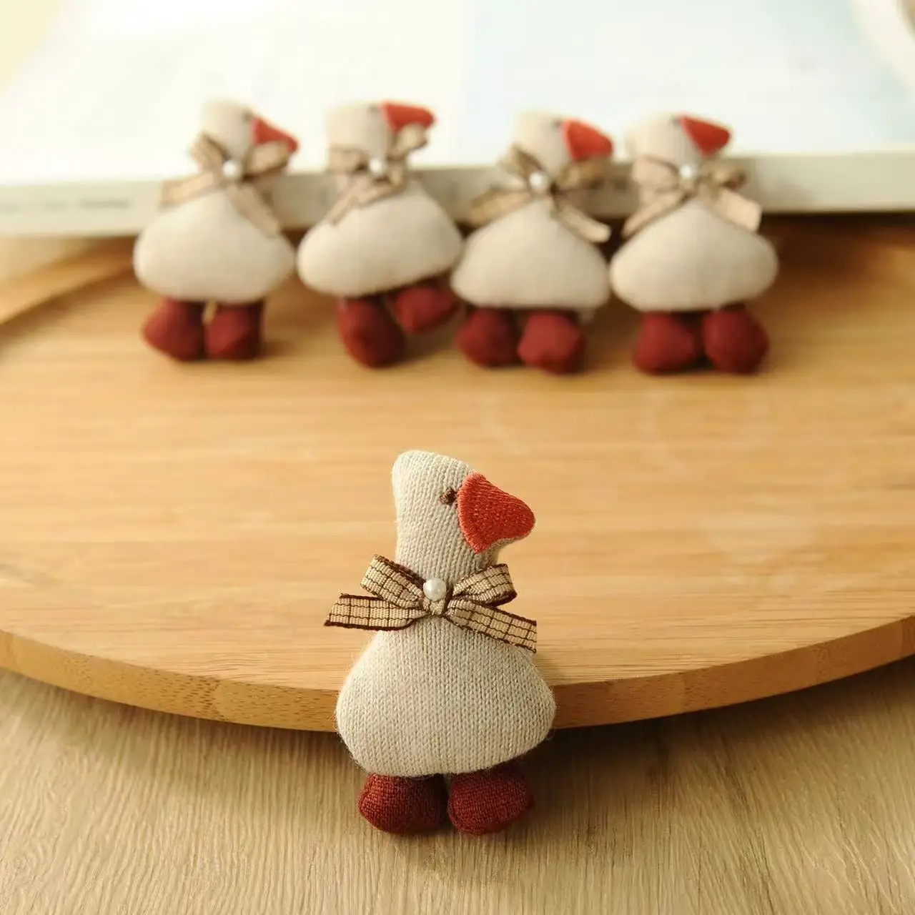 New Literary and Artistic Small Fresh Beads Duckling Fabric Cotton-filled Cartoon Bag Accessories Mori Girl Brooch
