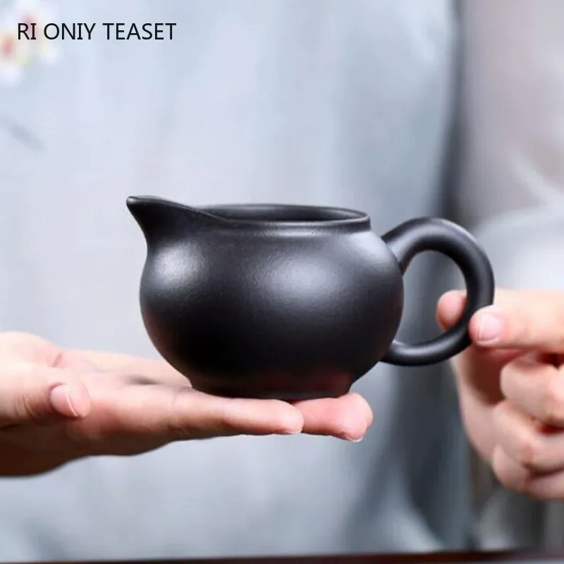 

180ml Authentic Chinese Yixing Purple Clay Fair Cup Cha Hai Master Handmade Teacup Household Zisha Tea Set Accessories Teaware