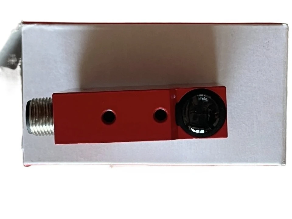 

фотоэлектрический датчик IPRK 18/A L.46 IPRK 18/A L.4 Новый оригинал