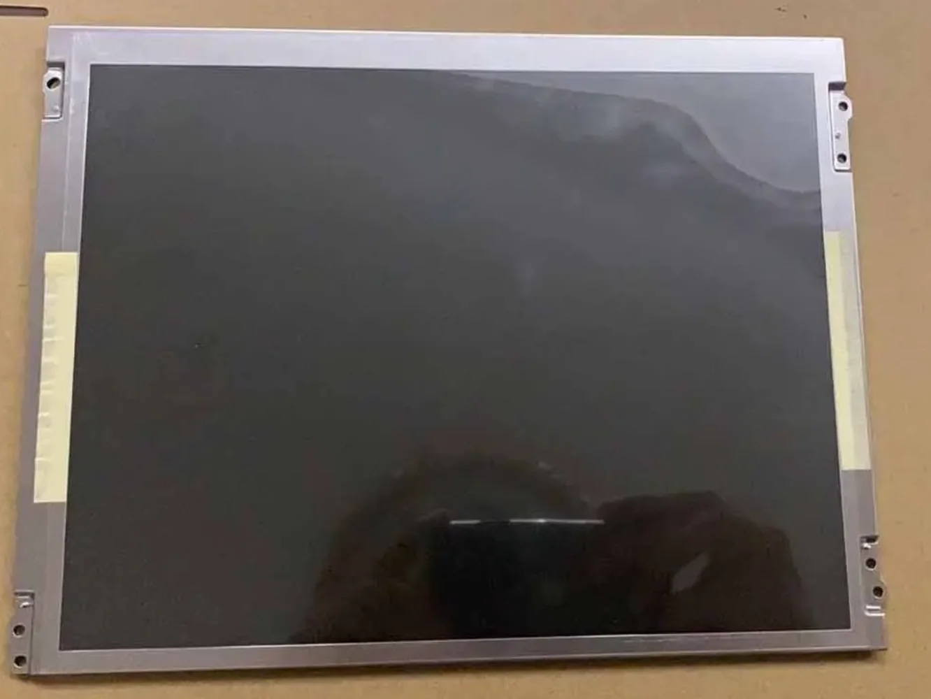 TM121SDS01   LCD display screen