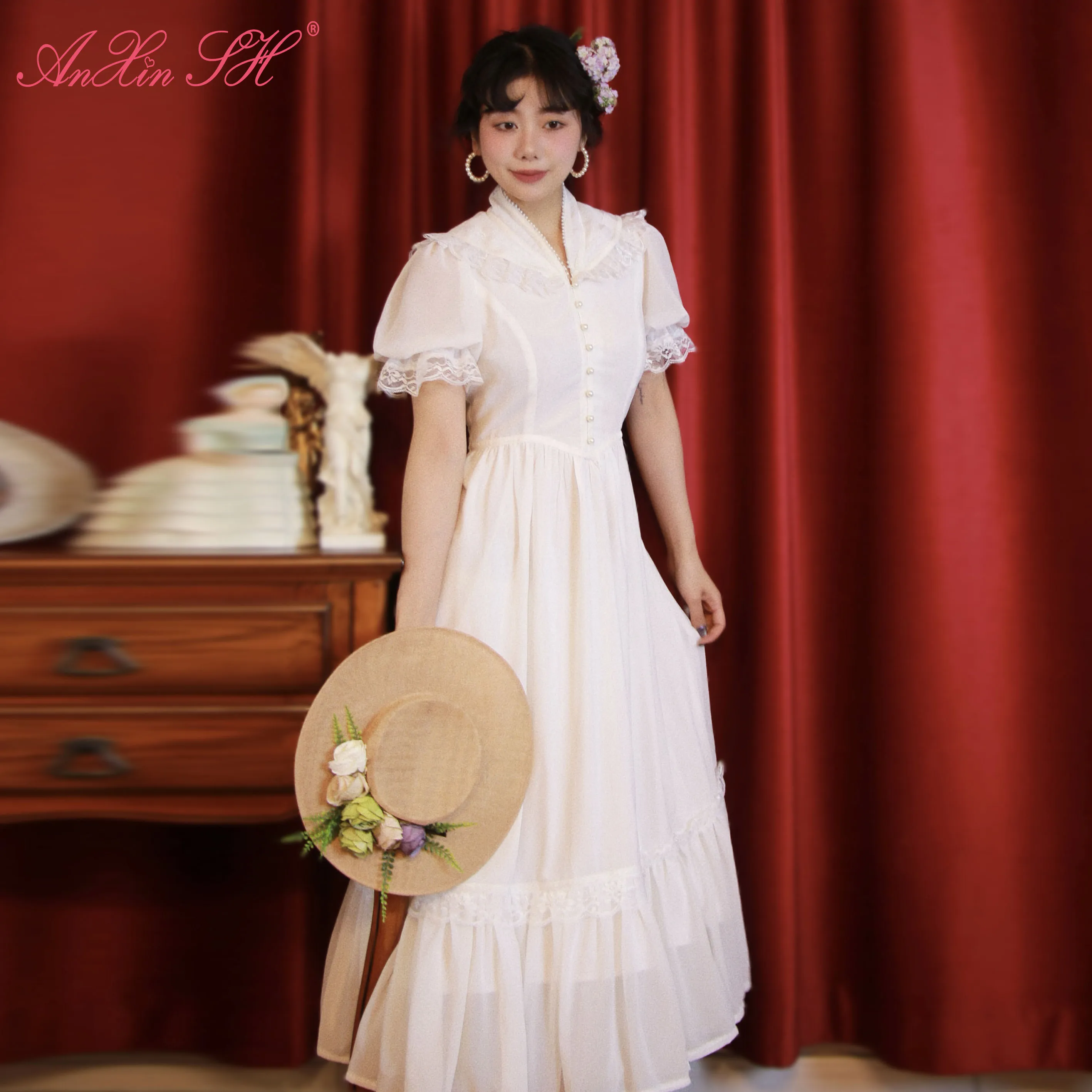 

AnXin SH princess Retro French white chiffon flower lace v neck short sleeve ruffles zipper Antique customized evening dress