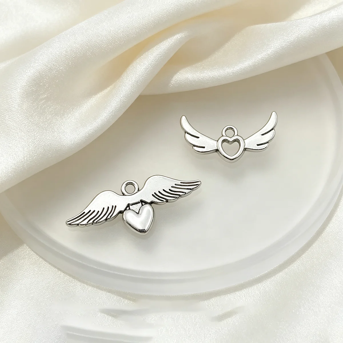 14-Piece Set of Angel Wings DIY Handmade Accessories, Featuring Two Styles: Three-Dimensional Heart Wings and Hollow Heart Wings, Suitable for DIY Bracelets, Necklaces, Earrings, Pendants, and Handmade Beaded Decoration Accessories view 2