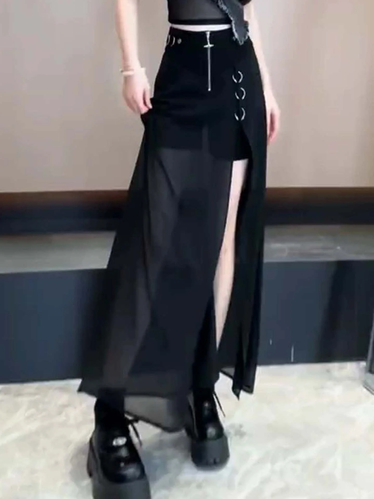 Black Versatile Mid-Length Mesh Skirt Women's Fashionable Summer New Design High Waist A-Line Skirt Personality Creative Style