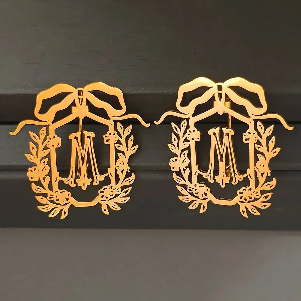 

Customized Stainless Steel Badge Logo Wedding Souvenirs Personalized Brooch Gadgets Wedding Gifts for Guests Lapel Pins Jewelry