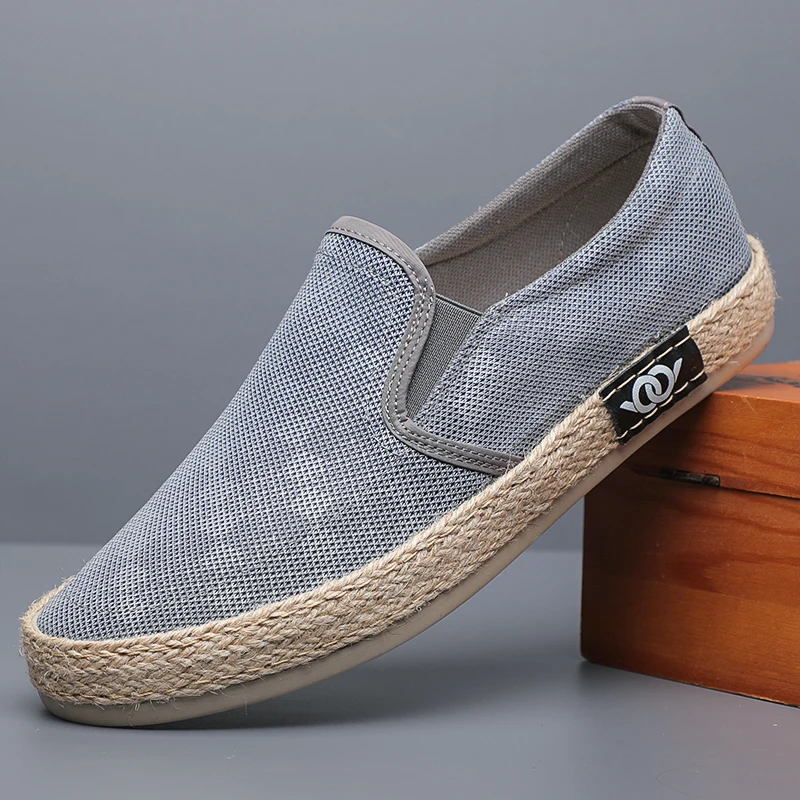 Zapatos de lona ligeros y cómodos para hombre, de corte bajo alpargata vulcanizada, zapatos informales antideslizantes, 2023
