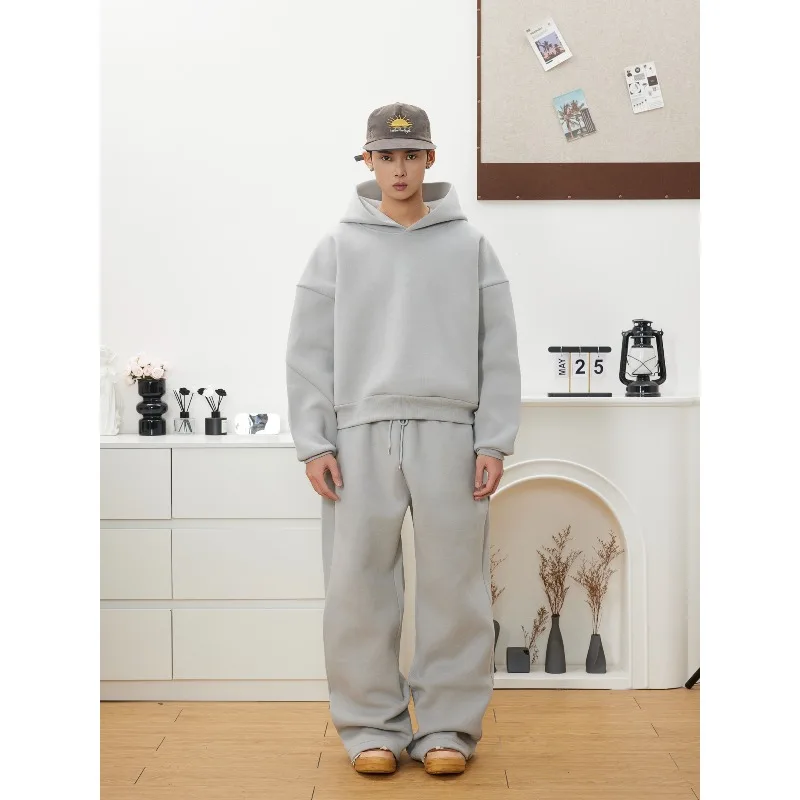 

Men's Fashion Hot Autumn and Winter 2025 New Set Series American Retro Air Layer Fluffy Silhouette Hooded Sweatshirt Trendy