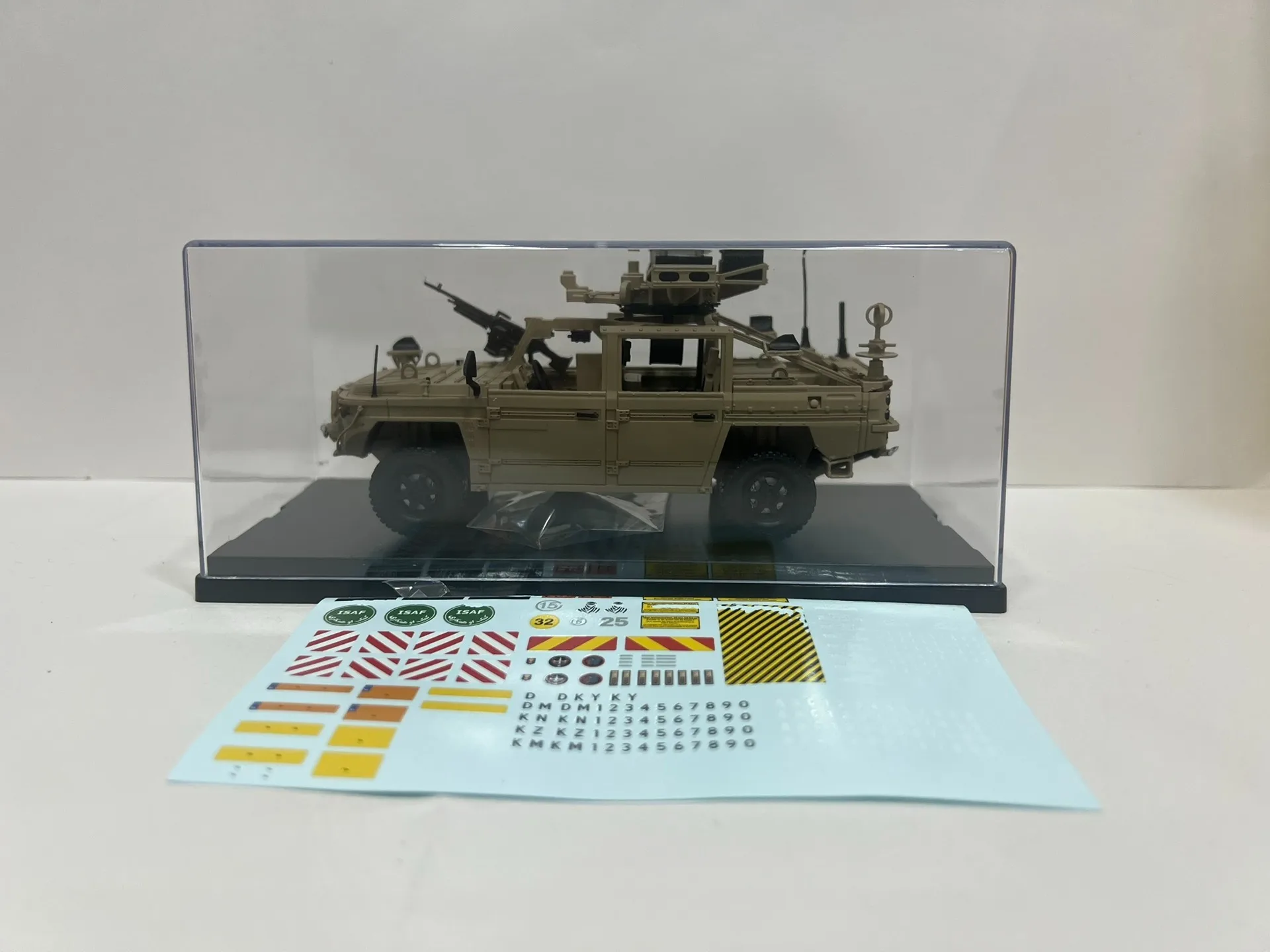 

Diecast 1/35 Scale Dutch Military Vehicle Resin Car Model Collectible Toy Gift Souvenir Display Ornament