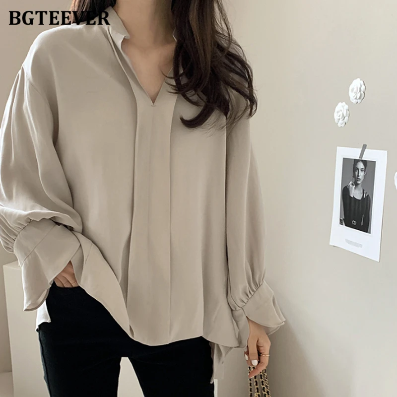 BGTEEVER Elegant V-neck Loose Female Pullovers Blouses Stylish Flare Sleeve Women Chiffon Shirts Autumn Ladies Solid Tops