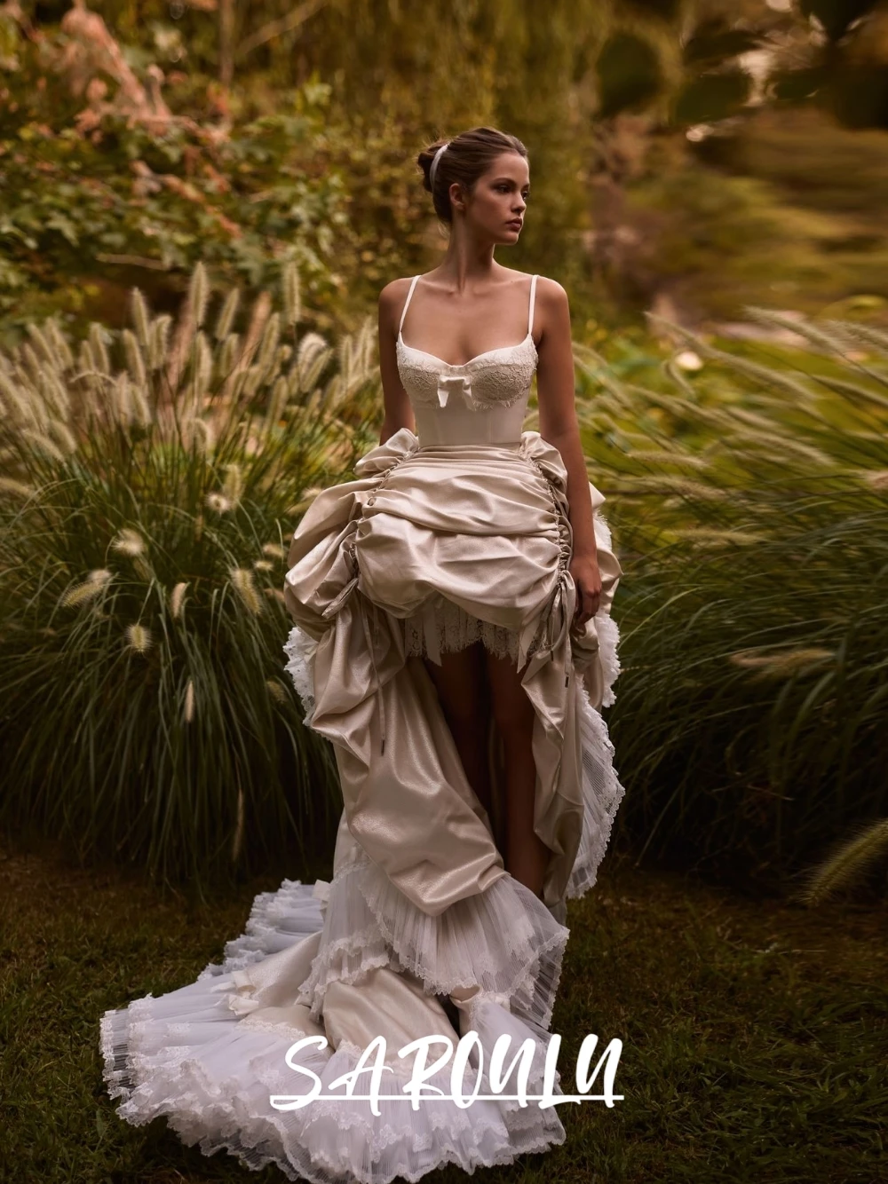 Gothic Victorian Style Wedding Gown, Corset Top Tiered Ruffle Skirt Bridal Dress With Long Train, Chic Lace High-low Bride Wear