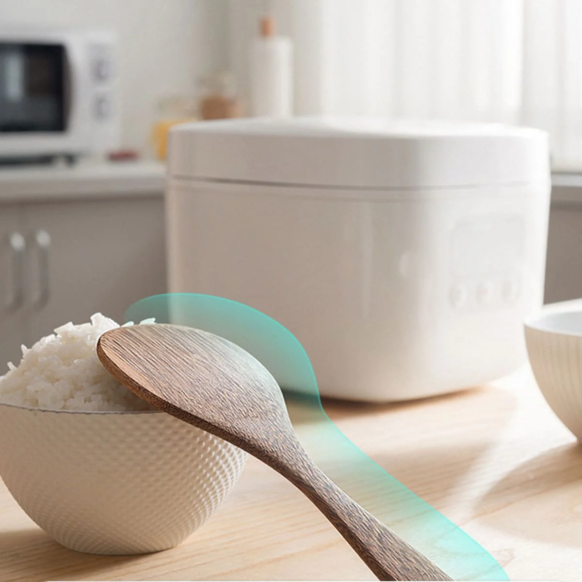 1pcs  Simple Wind Non-slip Chicken Wing Wood Rice Spoon Stir-fry Rice Serving Tools