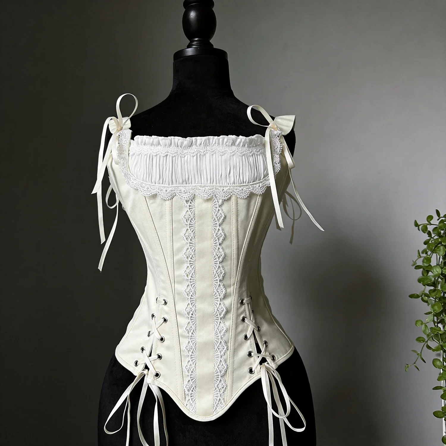 Women Lace Boned Corset Vest Luxury Vintage Court Style Lace Up Bodice Outwear Stage Shaping Costume