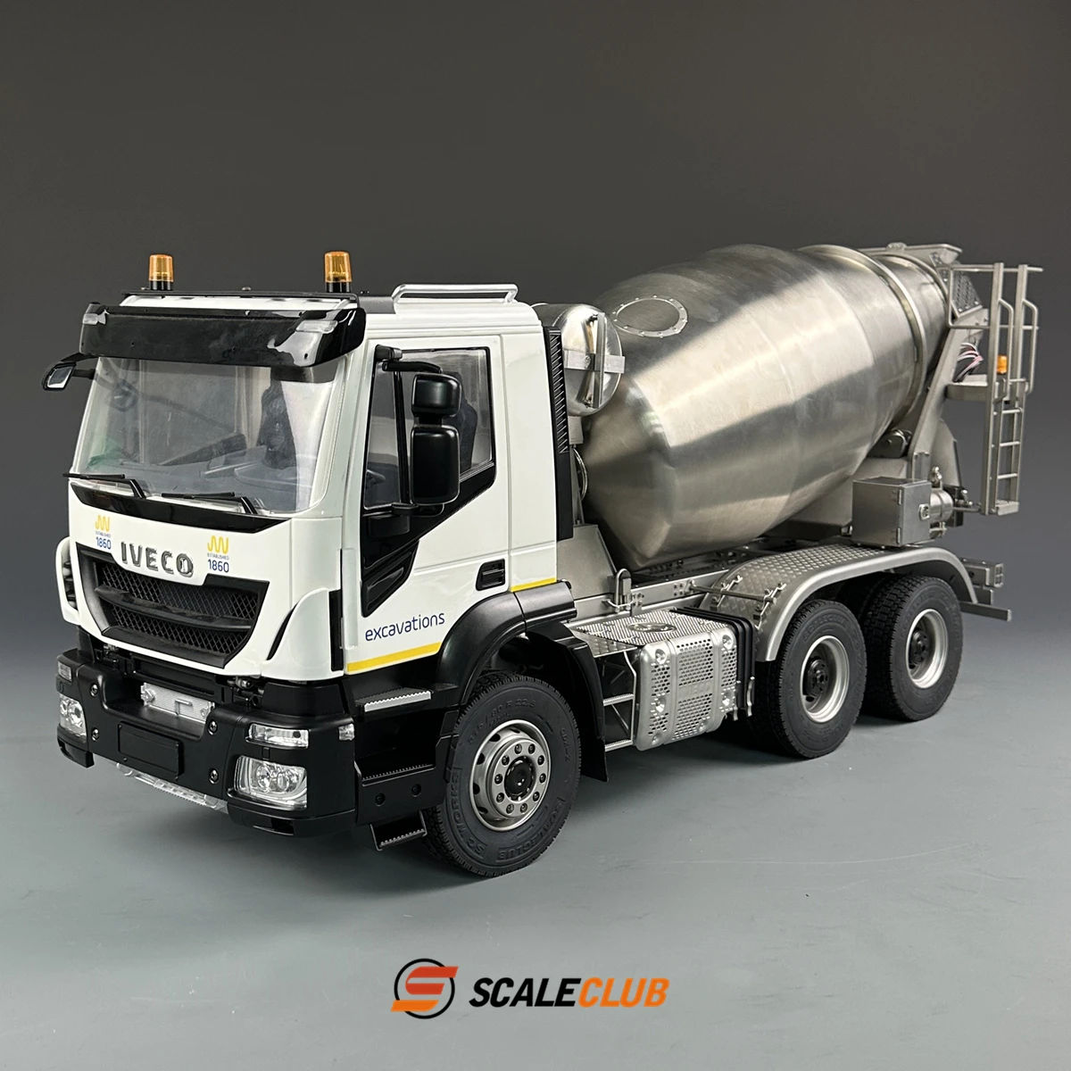 Scaleclub Iveco 1:14 6x6 all metal remote control cement mixer truck door opener shell