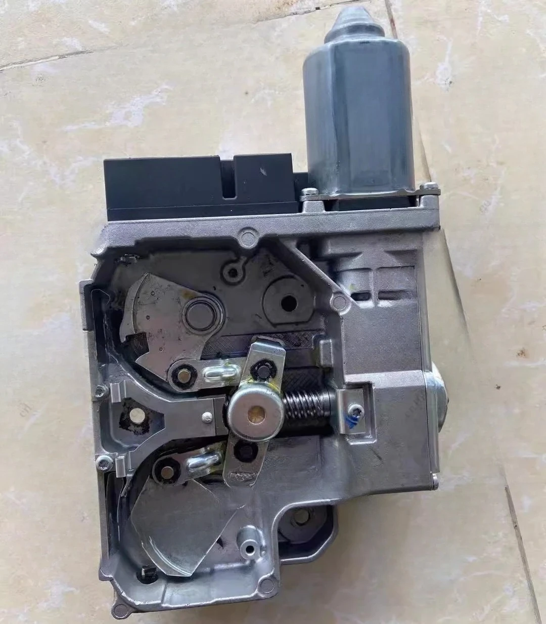 For BMW7 Series E66 Handbrake Motor,for 730 740 750 760Li Electronic Handbrake Module Brake, Car Disassembly Parts, Auto Parts