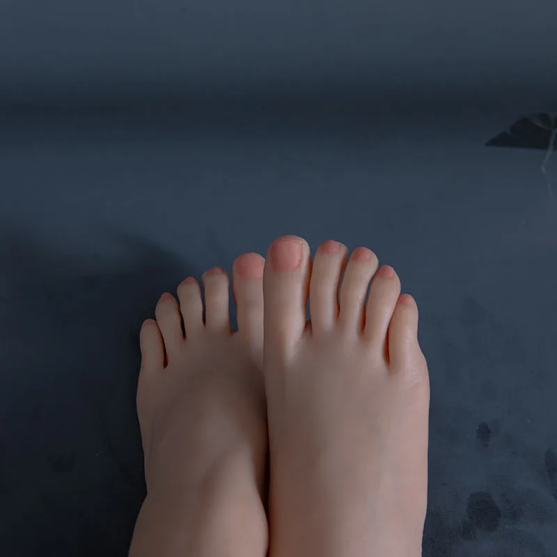 36 Size Realistic Silicone Foot Model Lifelike Female Photography Prop for Shoes Sock Displays Salon Collection ZHG611
