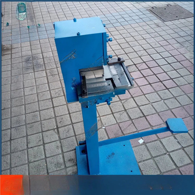 

Sheet metal right angle shearing machine Foot pedal chamfering and chamfering machine