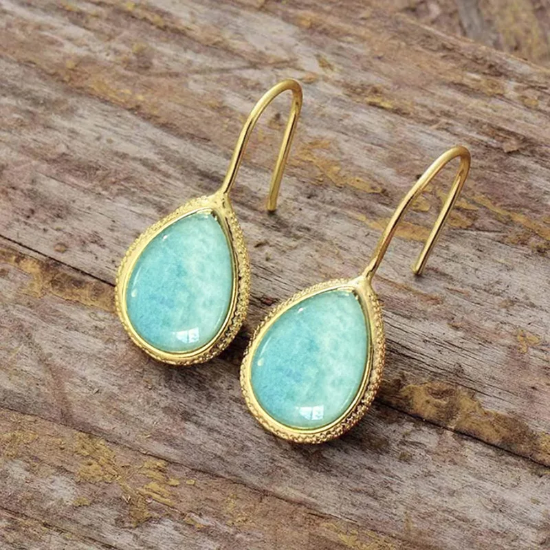 New Personalized and Fashionable Art Earrings Stickers with Pine Stone Water Droplet Design, High-end Jewelry and Accessories