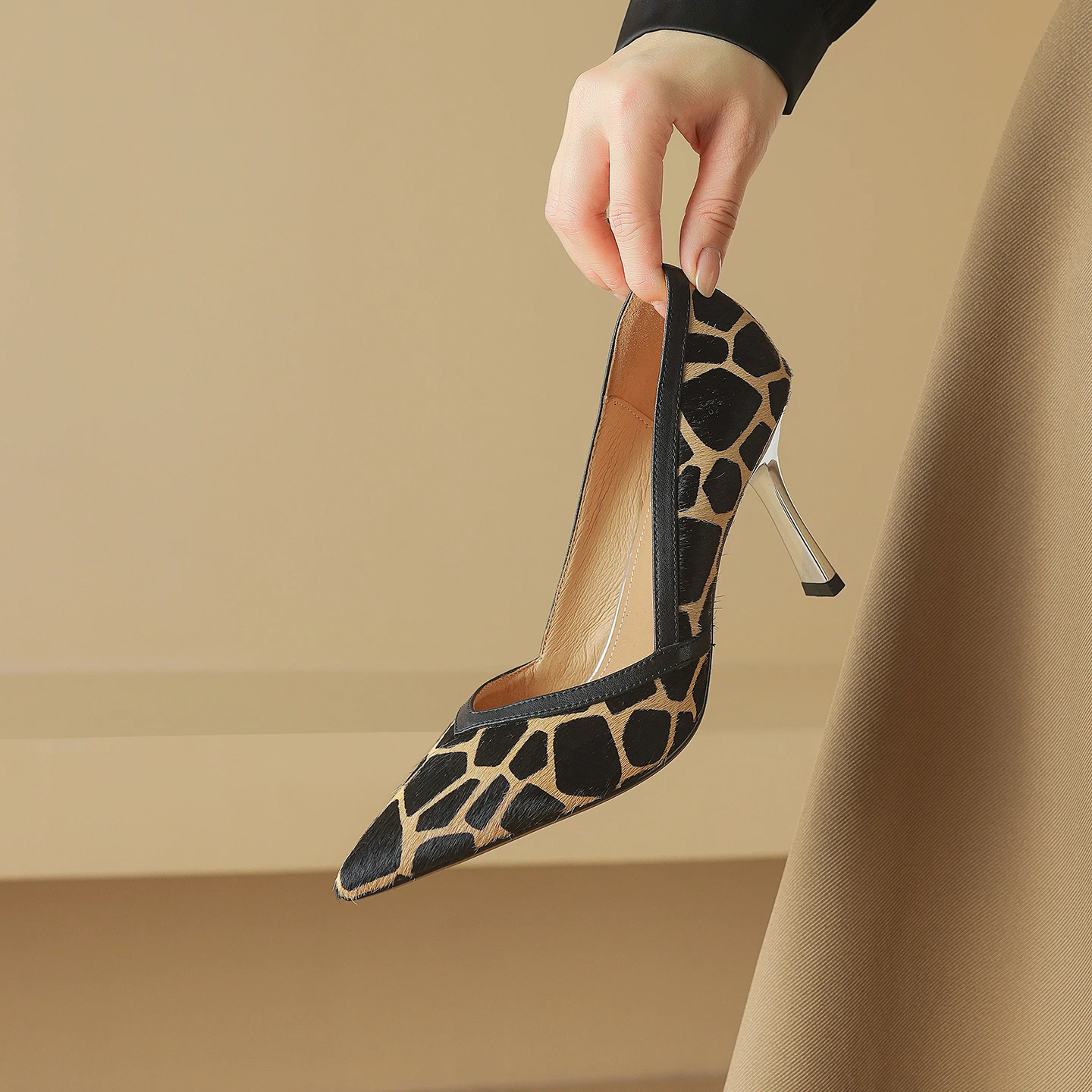 

Genuine Leather Women Pumps Horsehair Shoes for Women Pointed Toe Thin Heel Shoes Slip-on Shallow Leopard Stiletto Heels
