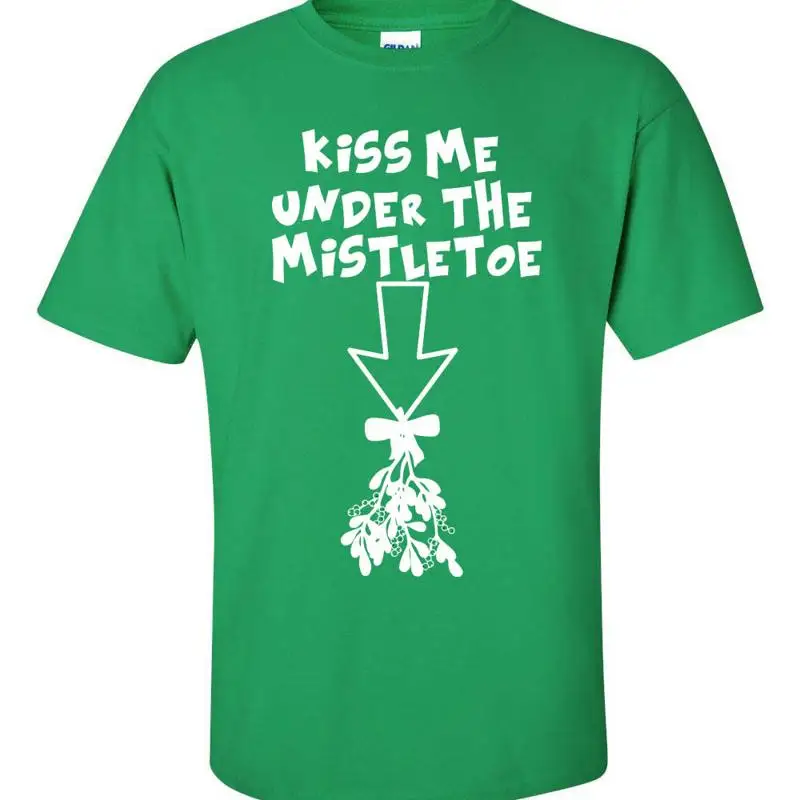 

KISS ME UNDER THE MISTLETOE Merry Christmas Xmas Santa Men's T Shirt