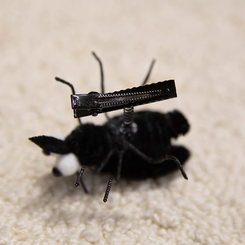 1 Stück simuliert ‌ Mückenspule ‌ Haarspange Plüschtiere Weiche gefüllte Insecta-Puppe ‌ Mückenspule Plüsch ‌ Haarspange – Detail 8