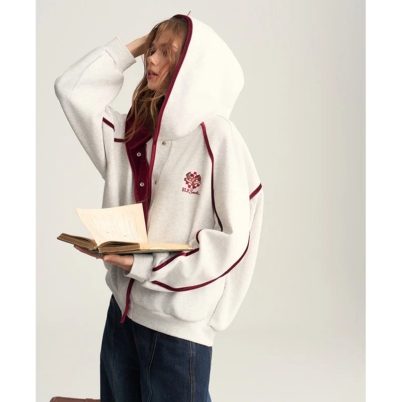 ELFSACK Women's Retro Varsity Jacket with Embroidered Badge, Loose Hooded College Outerwear, Casual Contrast Coat for Daily