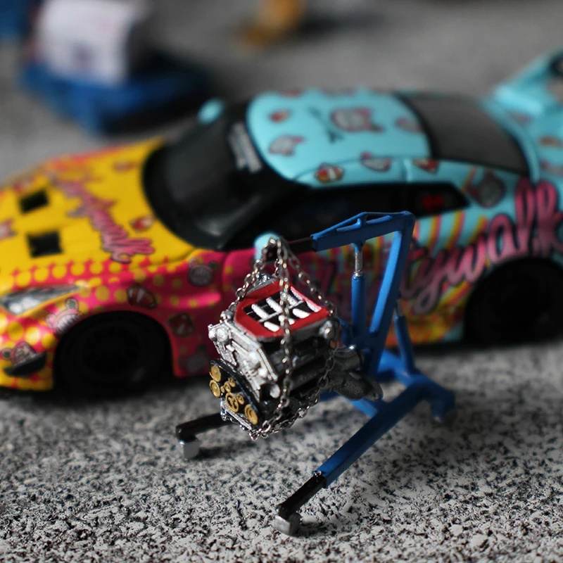 El modelo de suspensión de motor a escala 1/64 es adecuado para accesorios de escena de modelo de coche 1/64