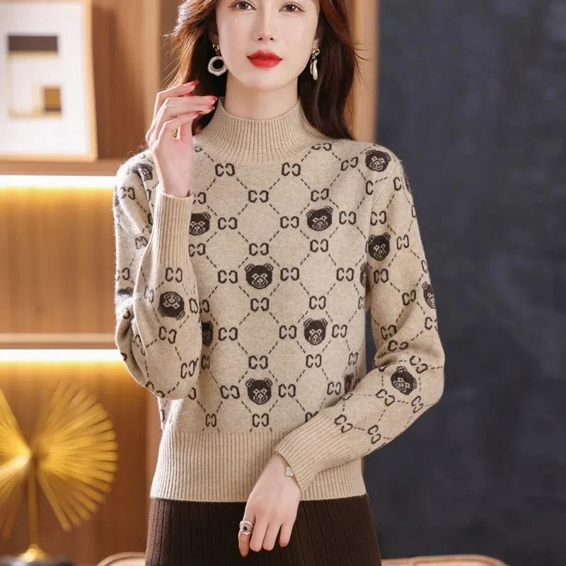 Autumn Winter New Knitted Letter Jacquard Sweaters Women Elegant Cintage Fashion Loose Pullovers Chic Comfortable Knitwear