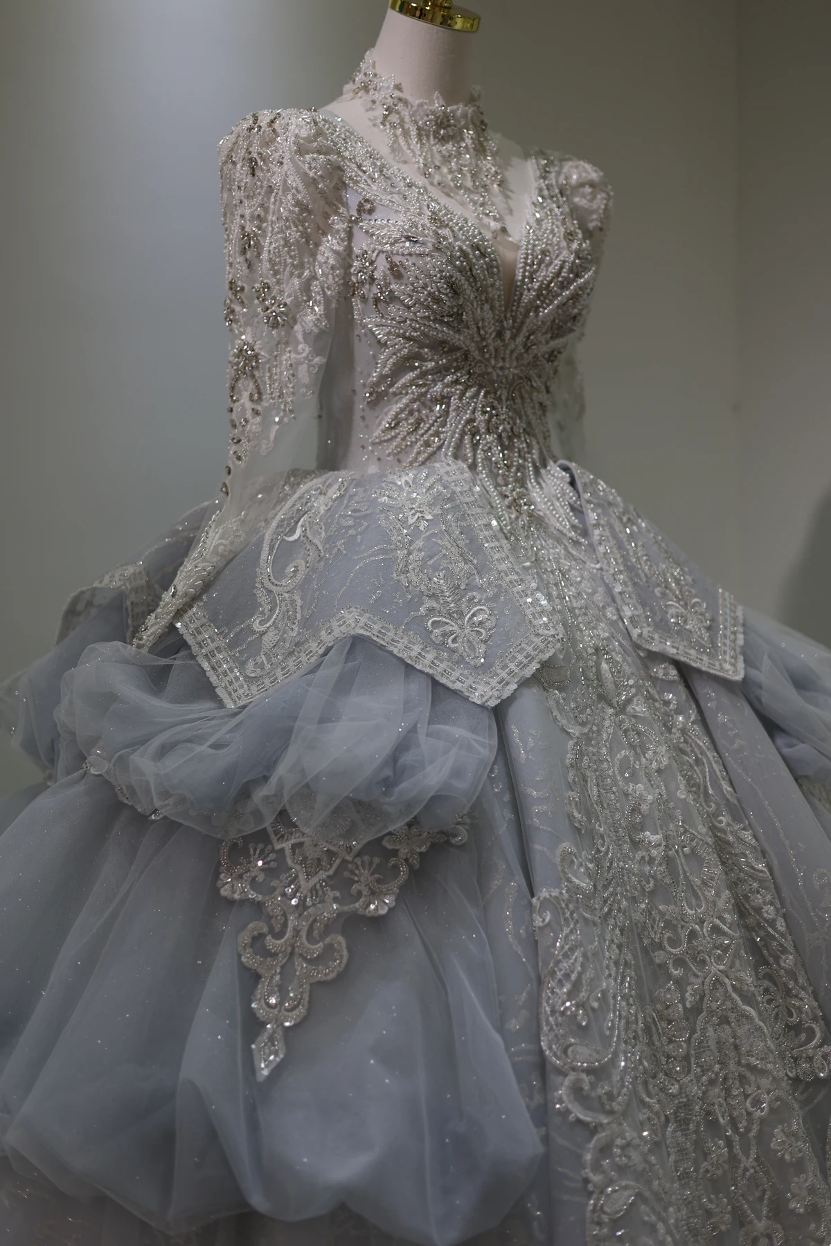 Sharon Said Gaun Pengantin Gaun Pesta Biru Cinderella Dubai Mewah dengan Kalung Renda Applique Kereta Kapel RS008 Disesuaikan