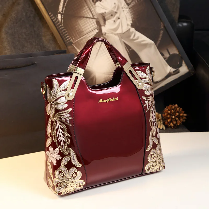 

New Genuine Leather Handbag for Middle Age Women Glossy Leather Embroidered Wedding Bag Large Capacity Purse​