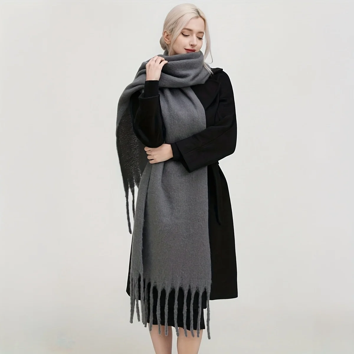 Women'S Solid Circle Scarf, with Wool-Like Yarns And Soft to Skin, Suitable for Everyday Wear in Autumn And Winter