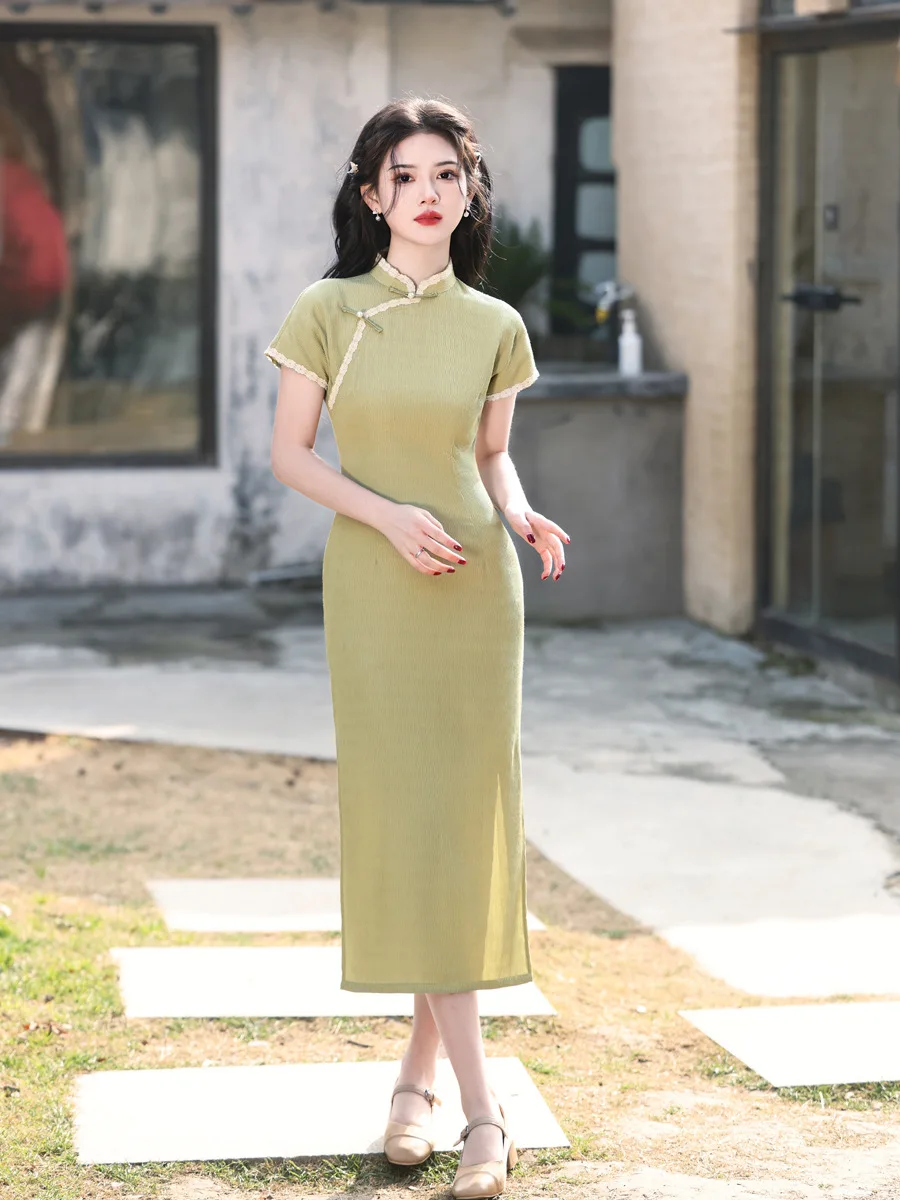 Spring Summer Lace Trim Short Sleeve Qipao Green Mandarin Collar Chinese Women Cheongsam