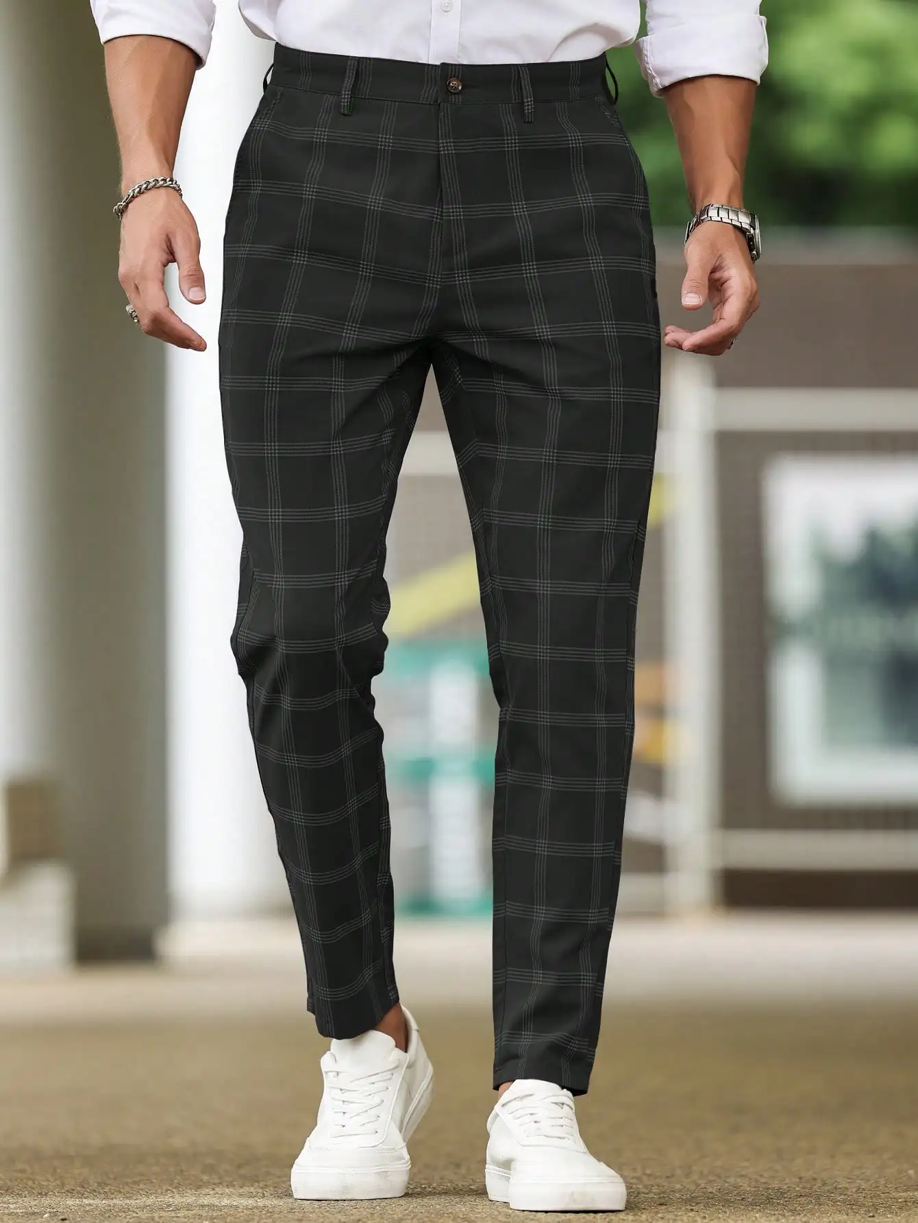 

Men's Black Grid Print Slim Fit Dress Pants with Slant Pockets