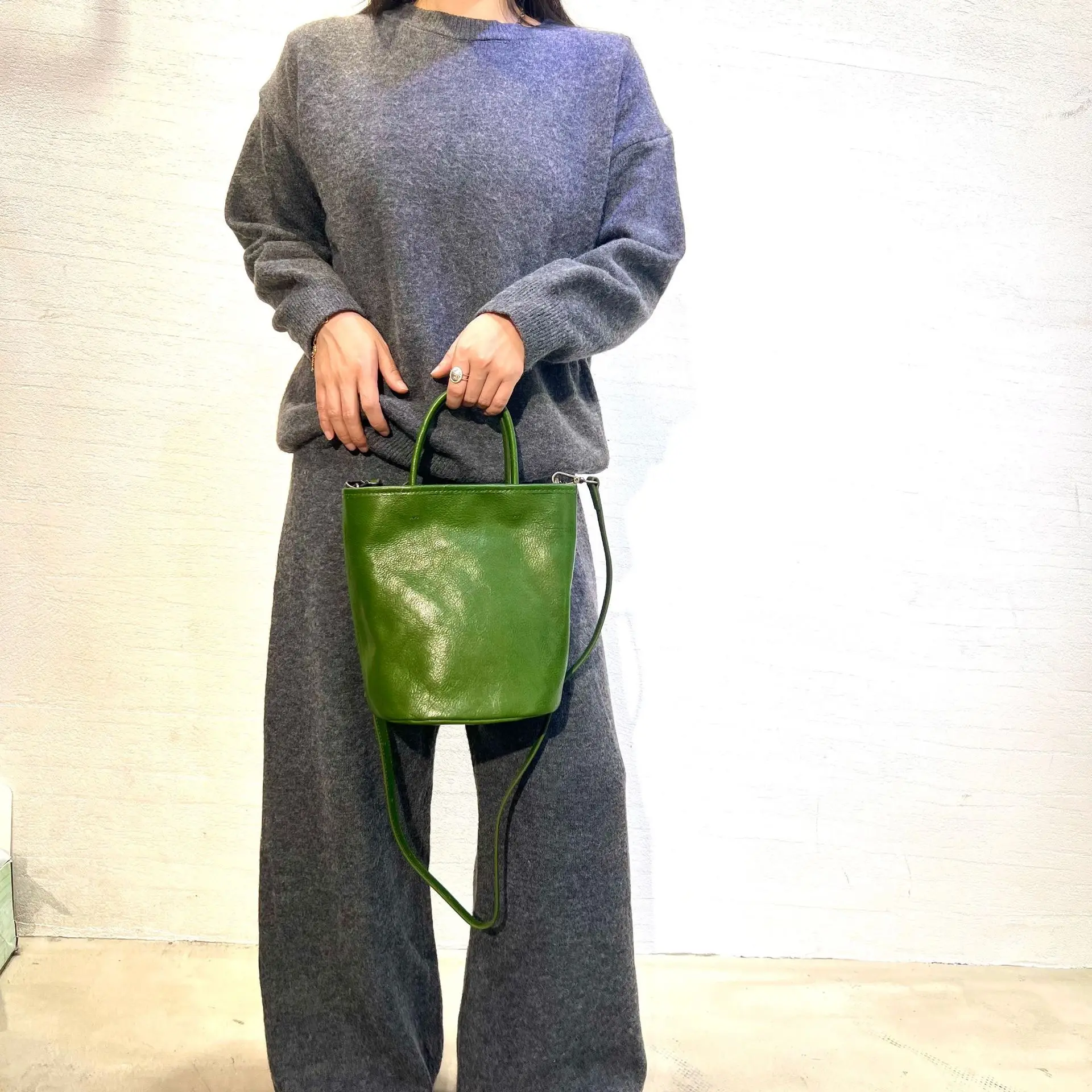 

Genuine Leather Women's Bag Green Top Layer Vegetable-tanned Cowhide Handbag Bucket Shoulder Crossbody Designer Luxury Bag