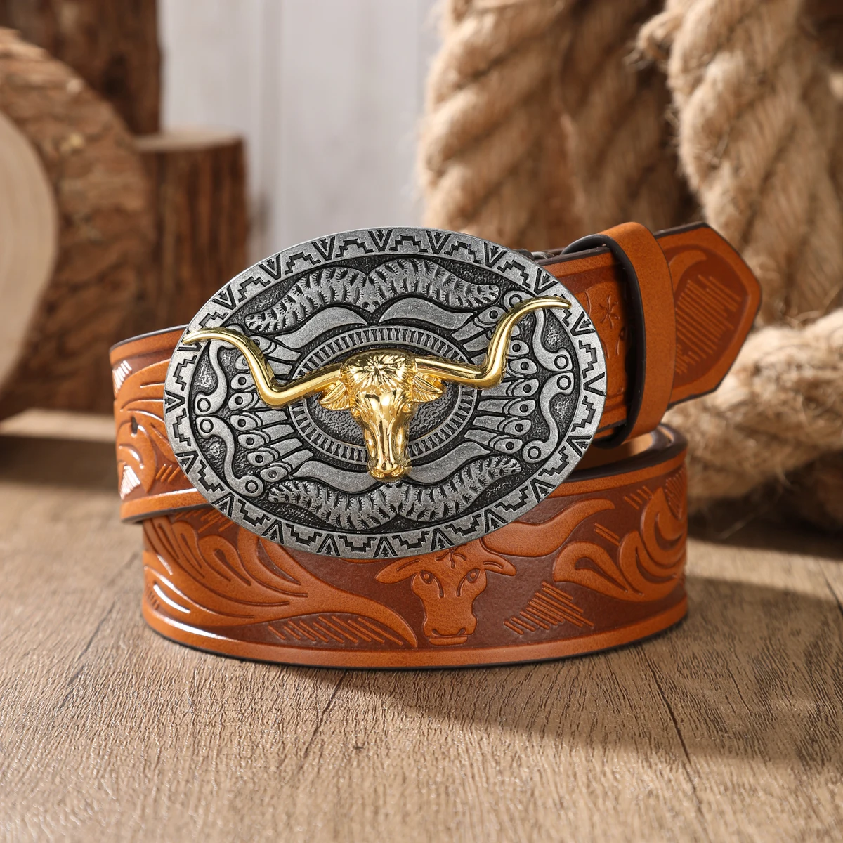 A Retro Western Cowboy-Style Belt Suitable for Both Men and Women. PU Leather Embossed Belt
