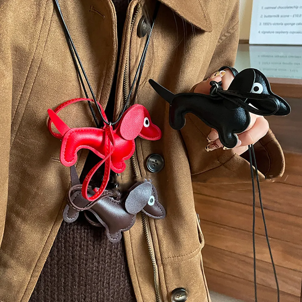 Mini Dachshund Dog Keychain PU Leather Animals Keyring Bag Pendant Hanging Ornament Backpack Handbag Charm Gift For Men Women