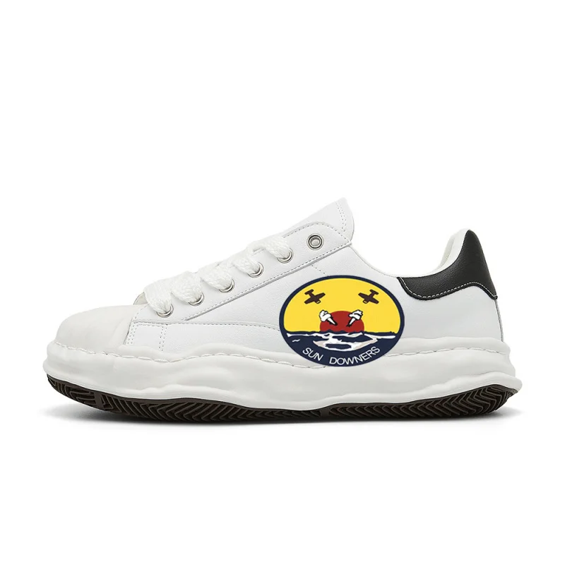

VF-111 'Sundowners' PatchVintage Fashion Street Sneakers，The design is retro, stylish, comfortable, and versatile，Suitable for s