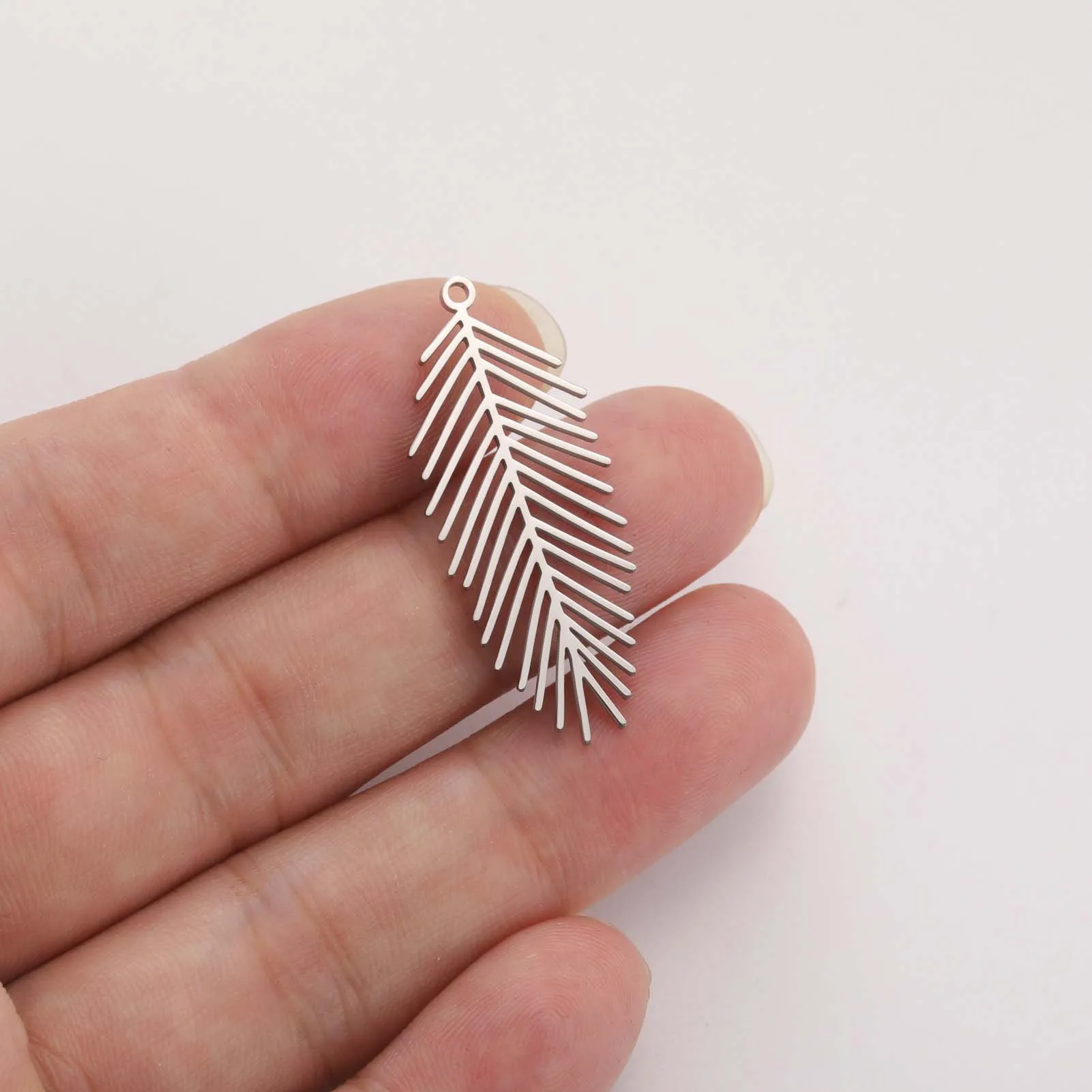 Trendy Stainless Steel Plant Tree Leaf Pendants Gold Silver Color For Jewelry DIY Necklace Keychain Earrings Gifts Accessories