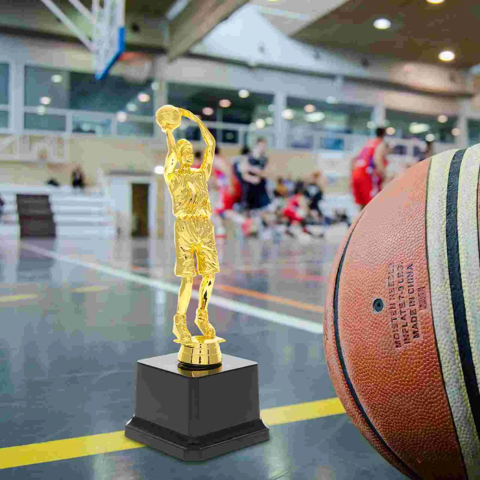 Plastikowe trofeum koszykówki Nagrody Lekkie przenośne trofeum Zwycięzca Pucharu Nagroda Pamiątki Nagrody Sporty zespołowe Kolekcje Prezenty