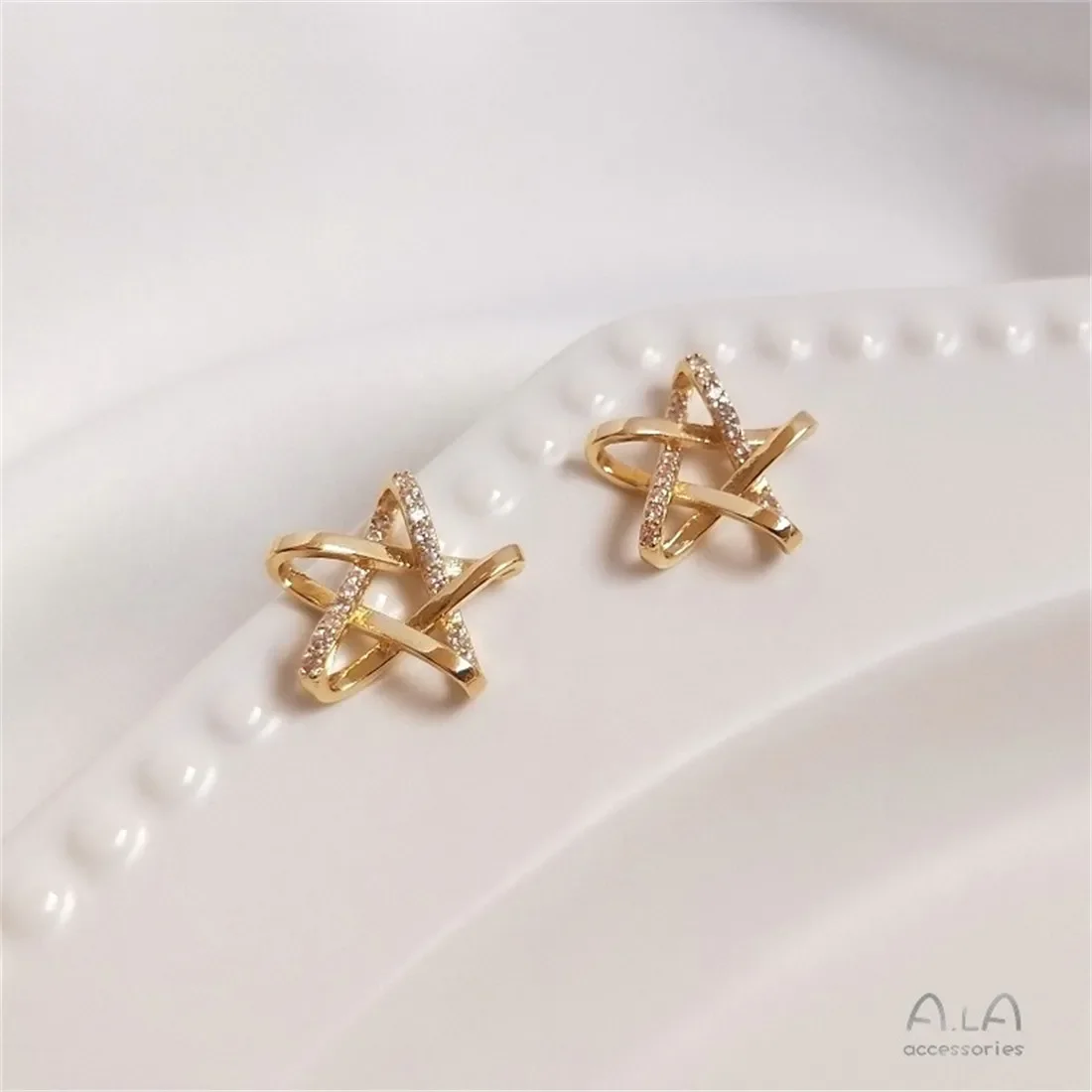 14K Genuine Gold Micro Inlaid Zircon Three-dimensional Pentagonal Star Pendant Accessories DIY Star Jewelry Charm Pendant E012