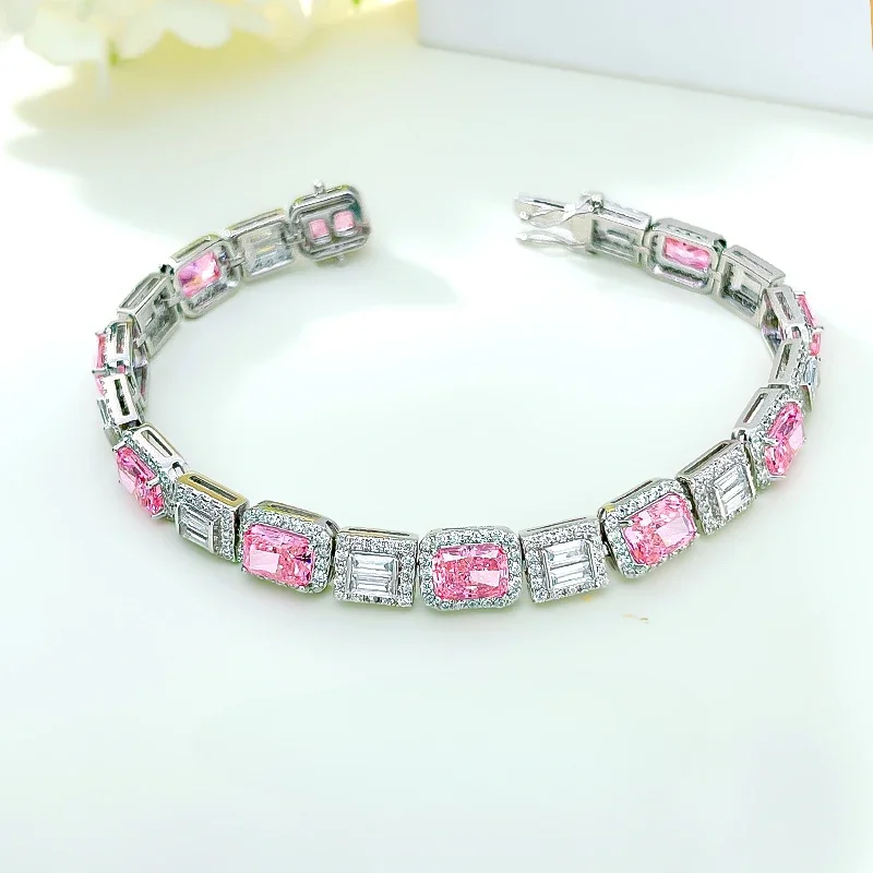 

Desire Sweet 925 Silver Diamonds Bracelet Inlaid with High Carbon Diamonds, Popular Design, Versatile and Fashionable Women