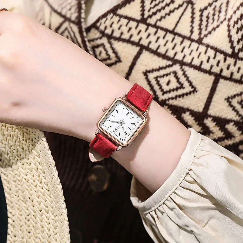 

Women Watches Luminous Leather Strap Digital Wristwatches Ladies Quartz Watch Casual Clock Gift Dress Reloj Mujer