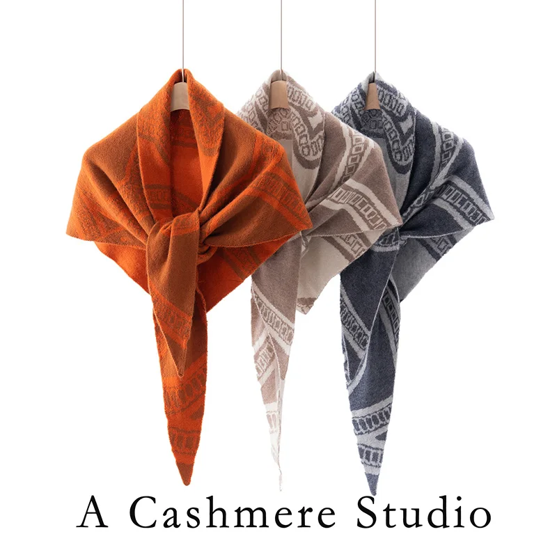 2026 New Product: 100% Cashmere Autumn/Winter Triangle Scarf Women's Double sided Jacquard Knitted Shawl Fashion Versatile Scarf