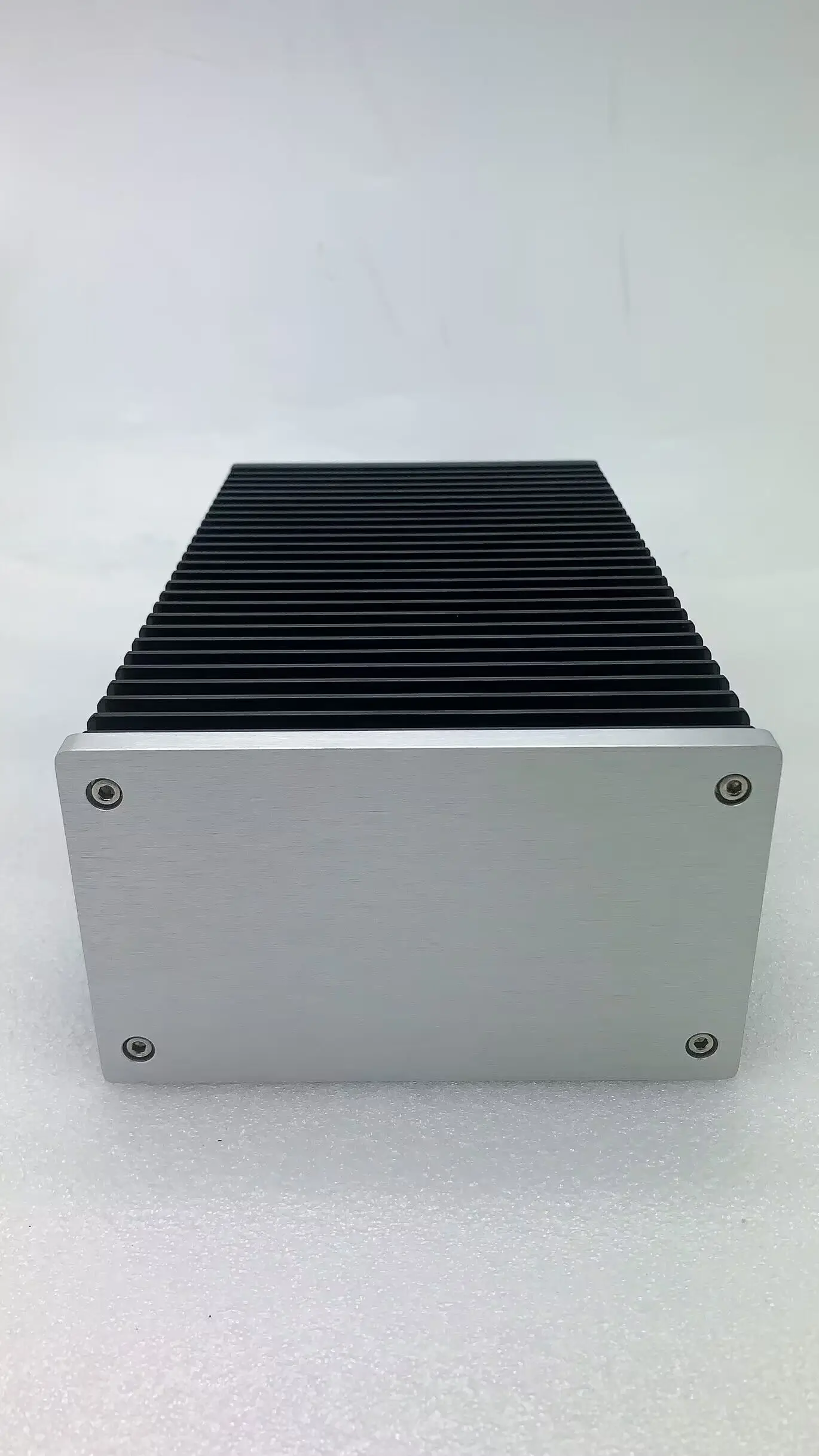 0915 Unilateral Heatsink Aluminum Case DIY Enclosure Vertical Chassis Amplifier Box